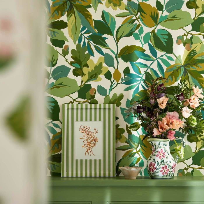 Robins Wood Botanical Green Wallpaper