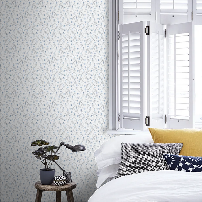 Galerie Flower Trails Wallpaper Baby Blue 1905-2