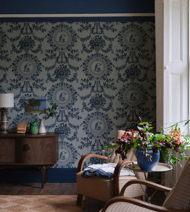 Purnon Wallpaper by Farrow & Ball Pigeon / Hague Blue